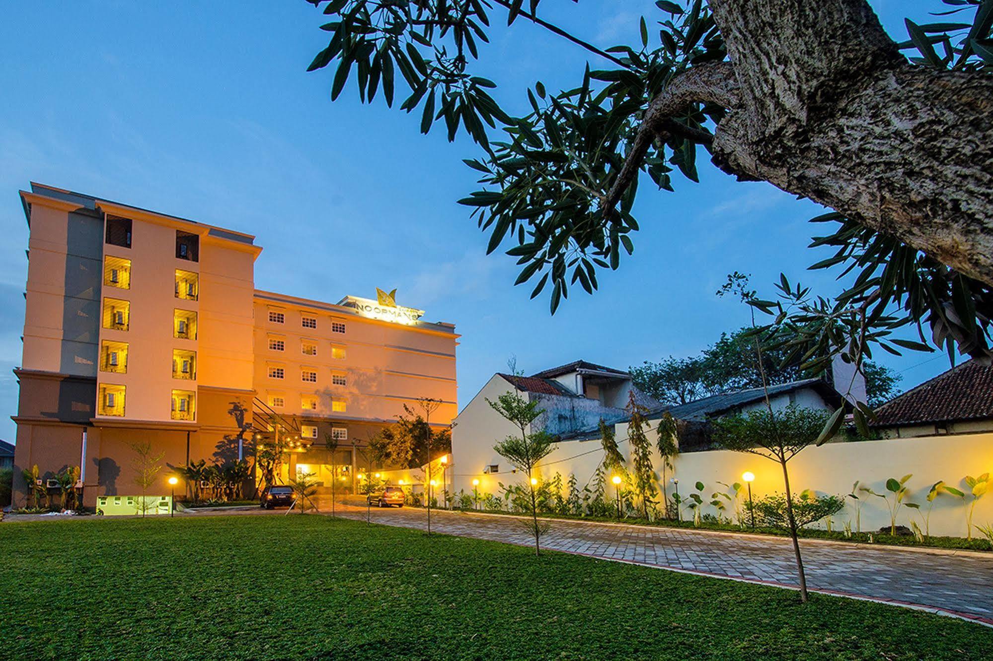 Hotel Noormans 3*